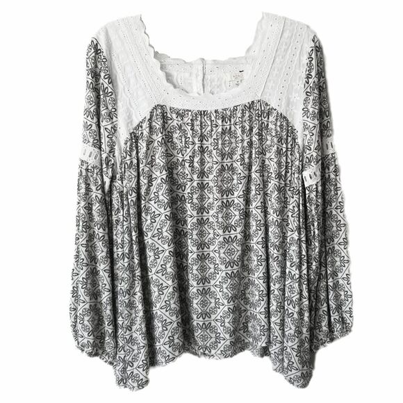 Kori America Tunic Top M Ivory Black Eyelet Boho Flowy Peasant Casual Eclectic - Picture 1 of 11